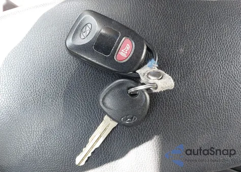 2014 Hyundai Elantra Se из США, поврежденный, VIN 5NPDH4AE5EH473754